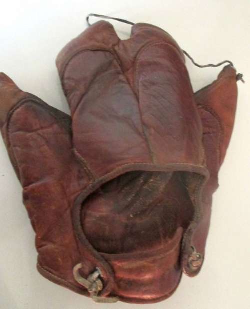 Ripon Ambidextrous Glove Back